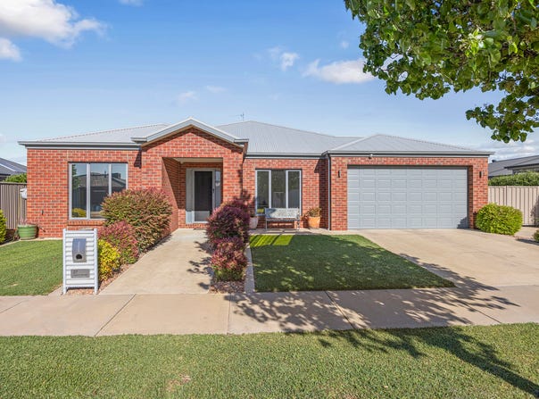 27 Cleary Street, Echuca, Vic 3564