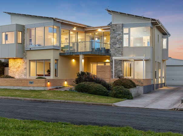 56 Seaview Avenue, Middleton, SA 5213