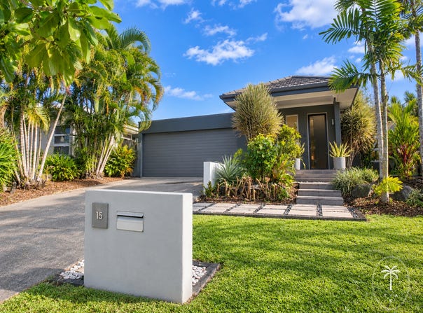 15 McAlister Avenue, Kewarra Beach, Qld 4879