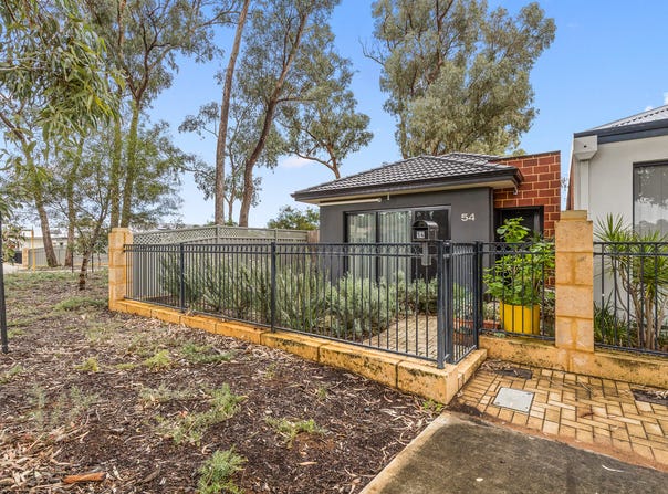 54 Somerford Promenade, Wellard, WA 6170