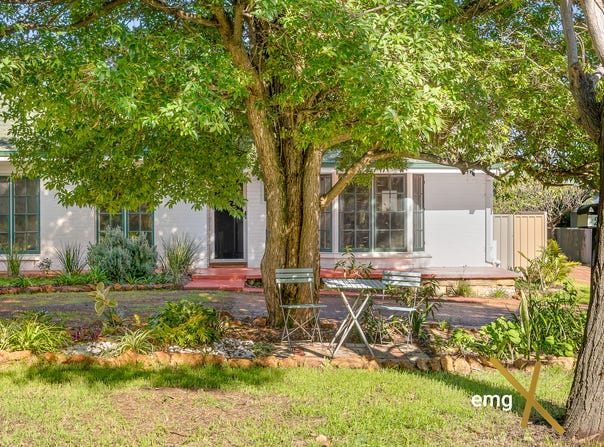 Forrestfield, WA 6058