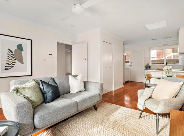 4/11 St Kinnord Street, Aberfeldie, Vic 3040