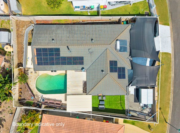 8 Piccadilly Place, Highland Park, Qld 4211