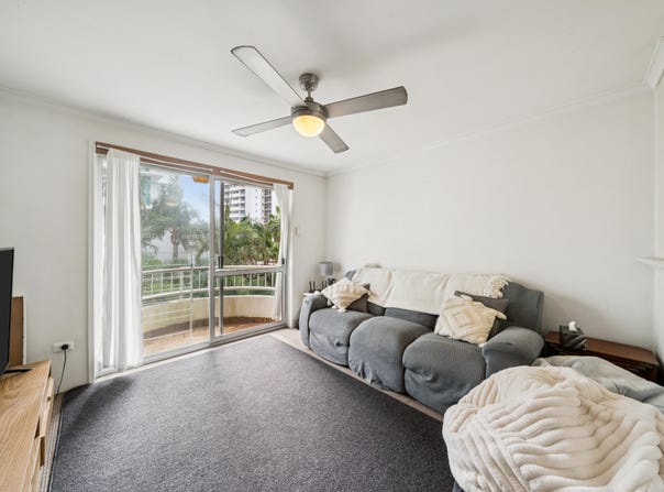 21/1899-1901 Gold Coast Highway, Burleigh Heads, Qld 4220