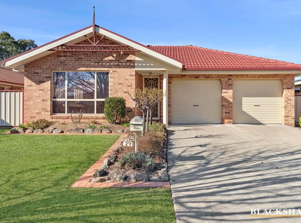 29 Goodhart Crescent, Dunlop, ACT 2615