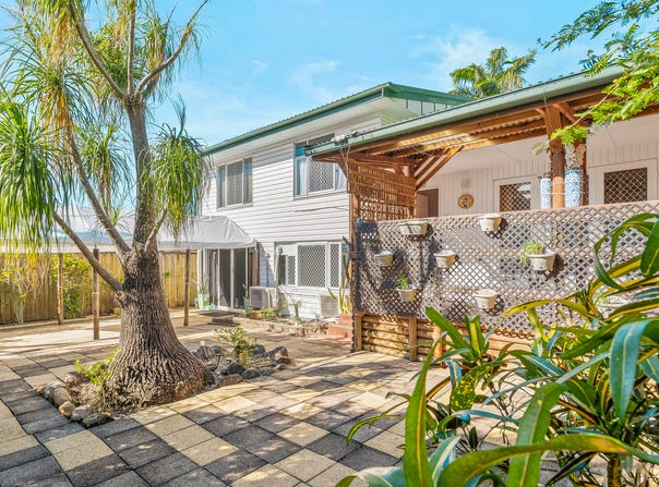 21 Daniel Street, North Mackay, Qld 4740