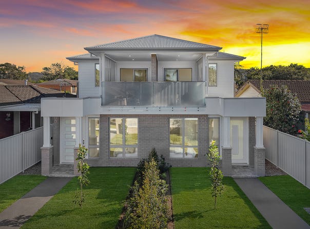 451 Ocean Beach Road, Umina Beach, NSW 2257
