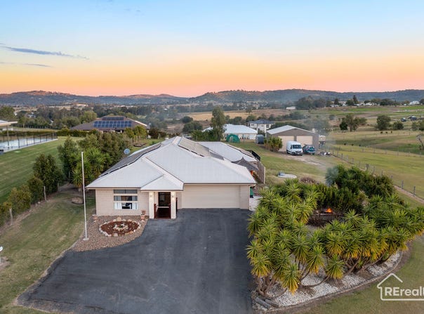 13 Funk Road, Regency Downs, Qld 4341