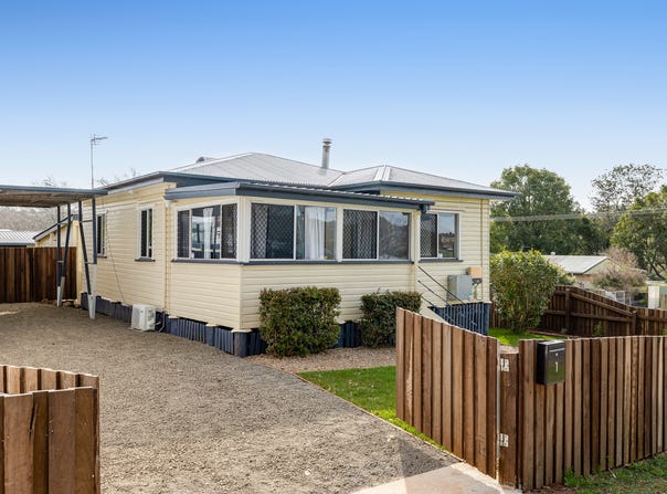 1 Gladstone Street, Newtown, Qld 4350