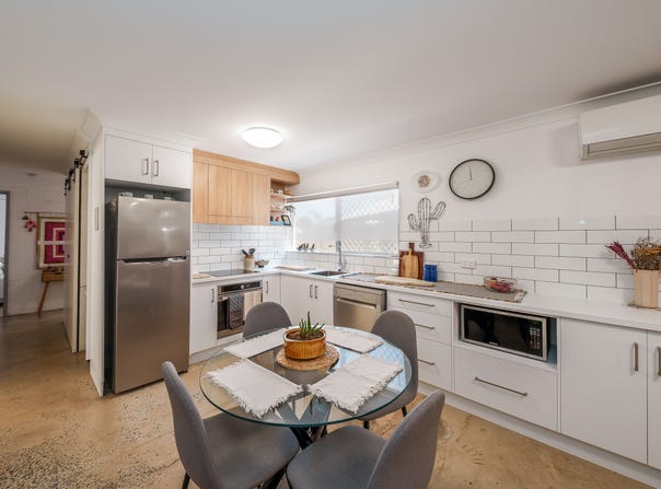1/36 Clayton Street, Hermit Park, Qld 4812