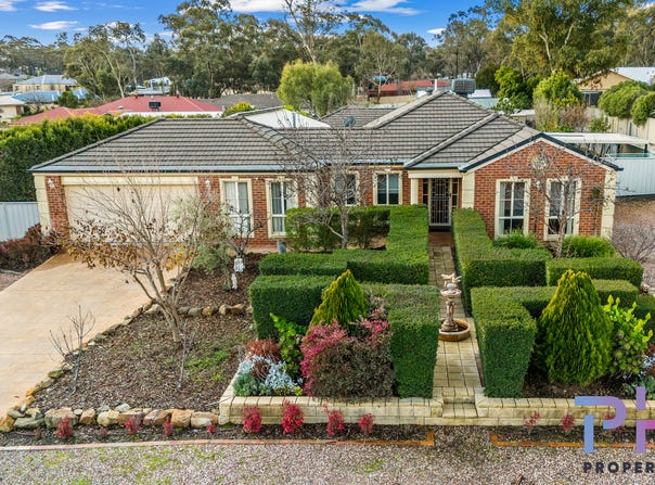 14 Pioneer Drive, Maiden Gully, Vic 3551