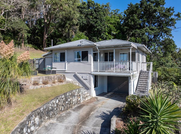 4 Petrie Creek Road, Nambour, Qld 4560