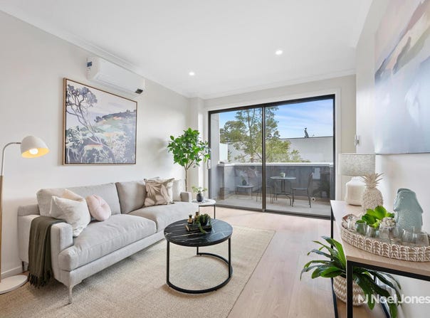 2 Hermes Close, Mooroolbark, Vic 3138