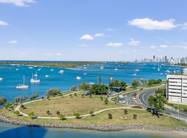 57/9 Bayview Street, Runaway Bay, Qld 4216