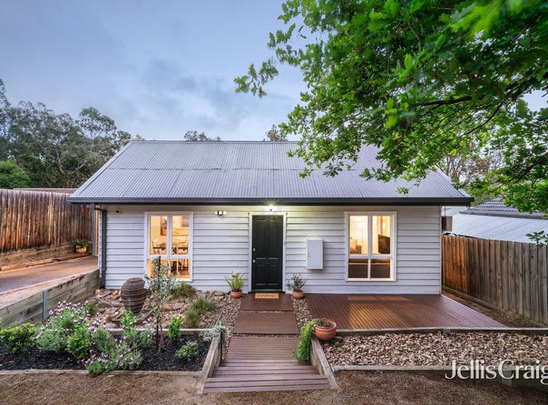 129 Grand Boulevard, Montmorency, Vic 3094