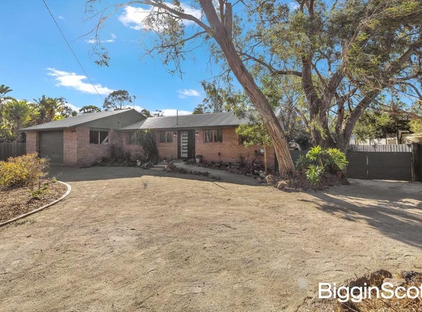 14 Market Street, Crib Point, Vic 3919