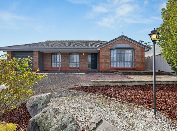 9 Aish Court, Woodcroft, SA 5162