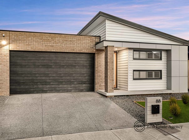 88 Charleston Road, Deanside, Vic 3336
