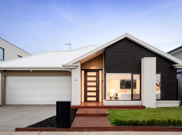 49 Merindah Boulevard, Deanside, Vic 3336