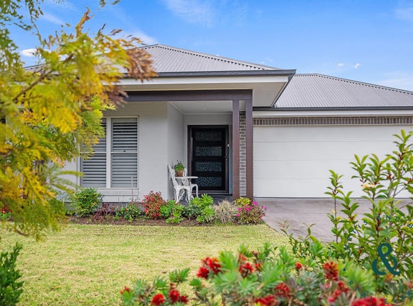 29 Royal Avenue, Medowie, NSW 2318