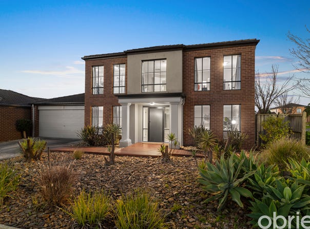 44 Von Nida Drive, Cranbourne North, Vic 3977
