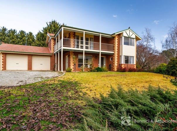 54 Dingle Road, Beechworth, Vic 3747