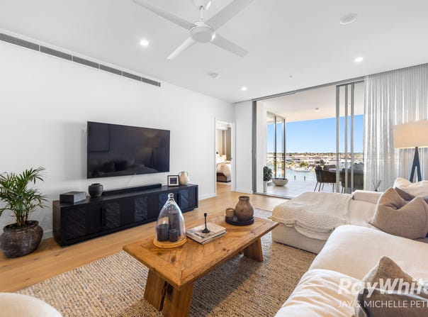 504/11 Aqua Street, Newport, Qld 4020