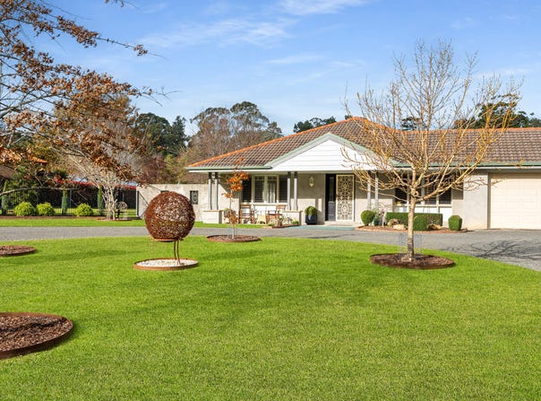 7 Forwood Crescent, Bundanoon, NSW 2578