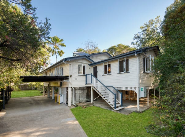 12 Albury Street, Pimlico, Qld 4812