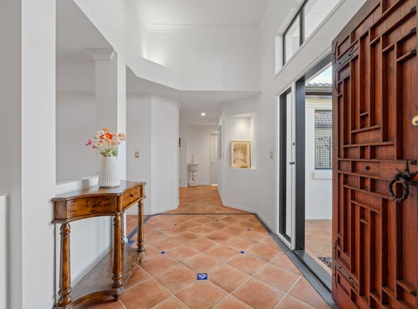 56 Ontario Crescent, Parkinson, Qld 4115