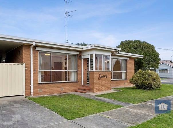 1/8 McAdam Crescent, Colac, Vic 3250