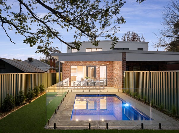 696 Sackville Street, Albury, NSW 2640