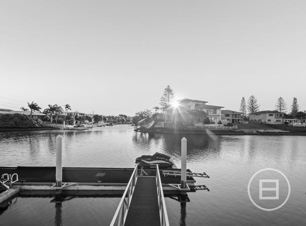 29 Allambi Avenue, Broadbeach Waters, Qld 4218