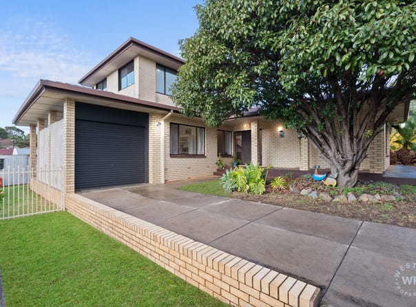15 Mandalay Drive, Happy Valley, SA 5159