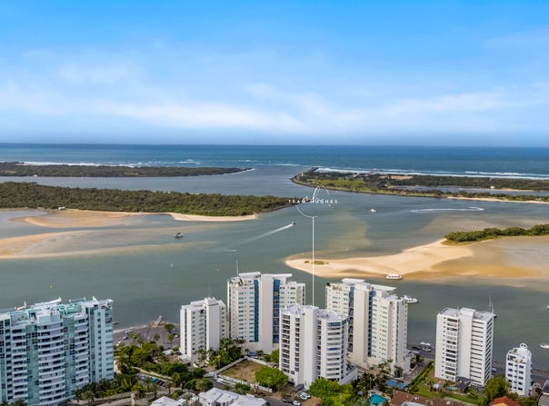 703/41 Labrador Street, Labrador, Qld 4215