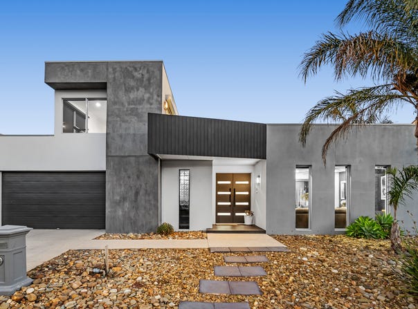 8 Narracan Close, Caroline Springs, Vic 3023