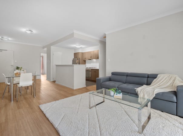 1/1 Ibera Way, Success, WA 6164
