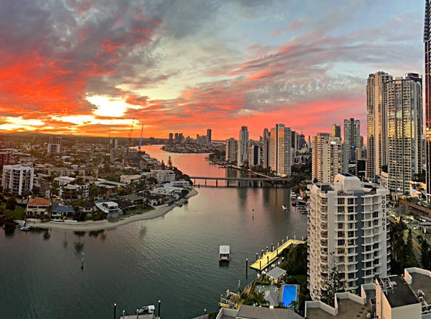 2006/4 Wahroonga Place, Surfers Paradise, Qld 4217