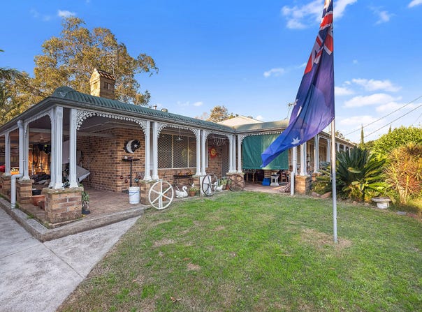 100 Tanilba Avenue, Tanilba Bay, NSW 2319