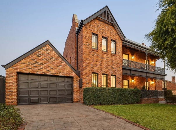 18 Flametree Street, Bridgeman Downs, Qld 4035