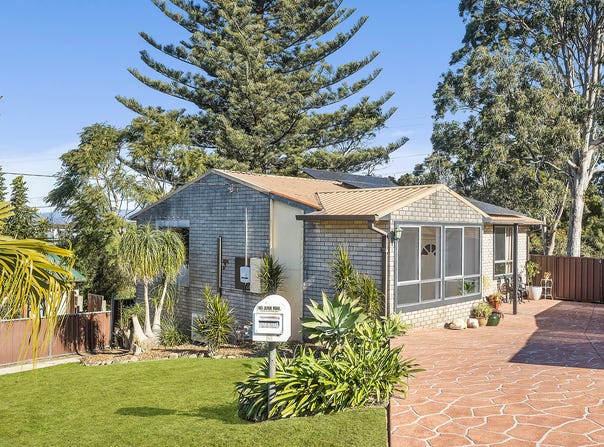 5 Orana Parade, Unanderra, NSW 2526
