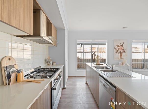 4 Corfu Street, Fraser Rise, Vic 3336