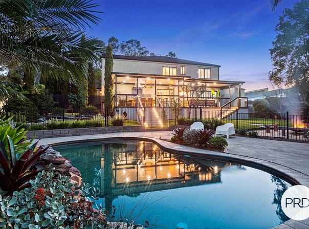 38 Mundoonen Crescent, Horsley, NSW 2530