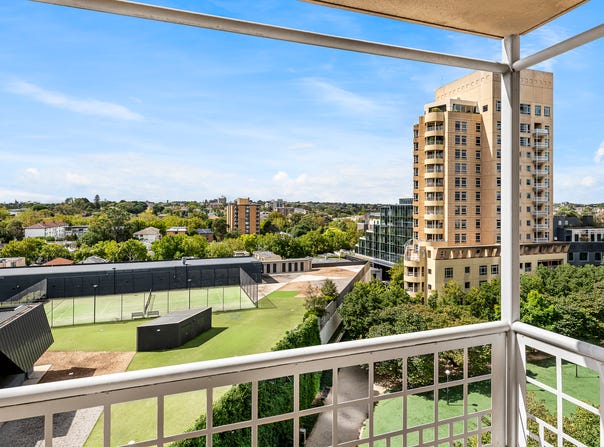901/666 Chapel Street, South Yarra, Vic 3141