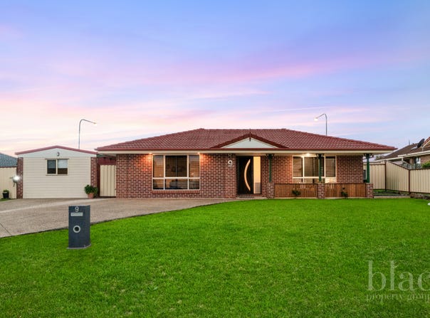 9 Blue Mountain Crescent, Warner, Qld 4500