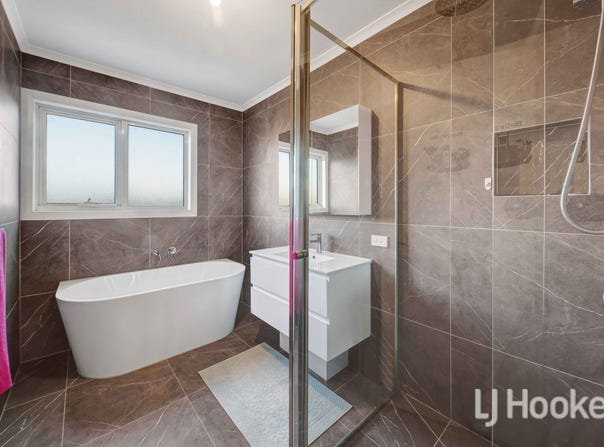 5/35 Tullidge Street, Melton, Vic 3337