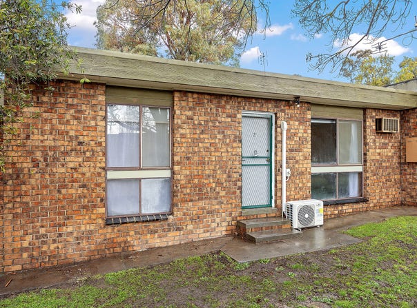 2/52 Happy Valley Road, Ironbark, Vic 3550