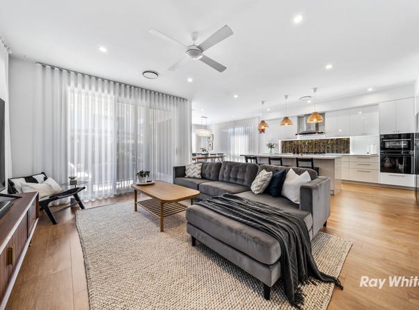 12 Goshawk Crescent, Rochedale, Qld 4123