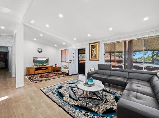 2 Tamar Pl, Fairfield West, NSW 2165