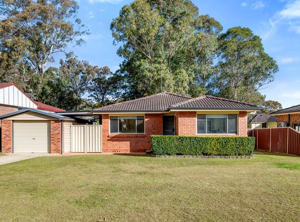 22 Woodgate Crescent, Cranebrook, NSW 2749